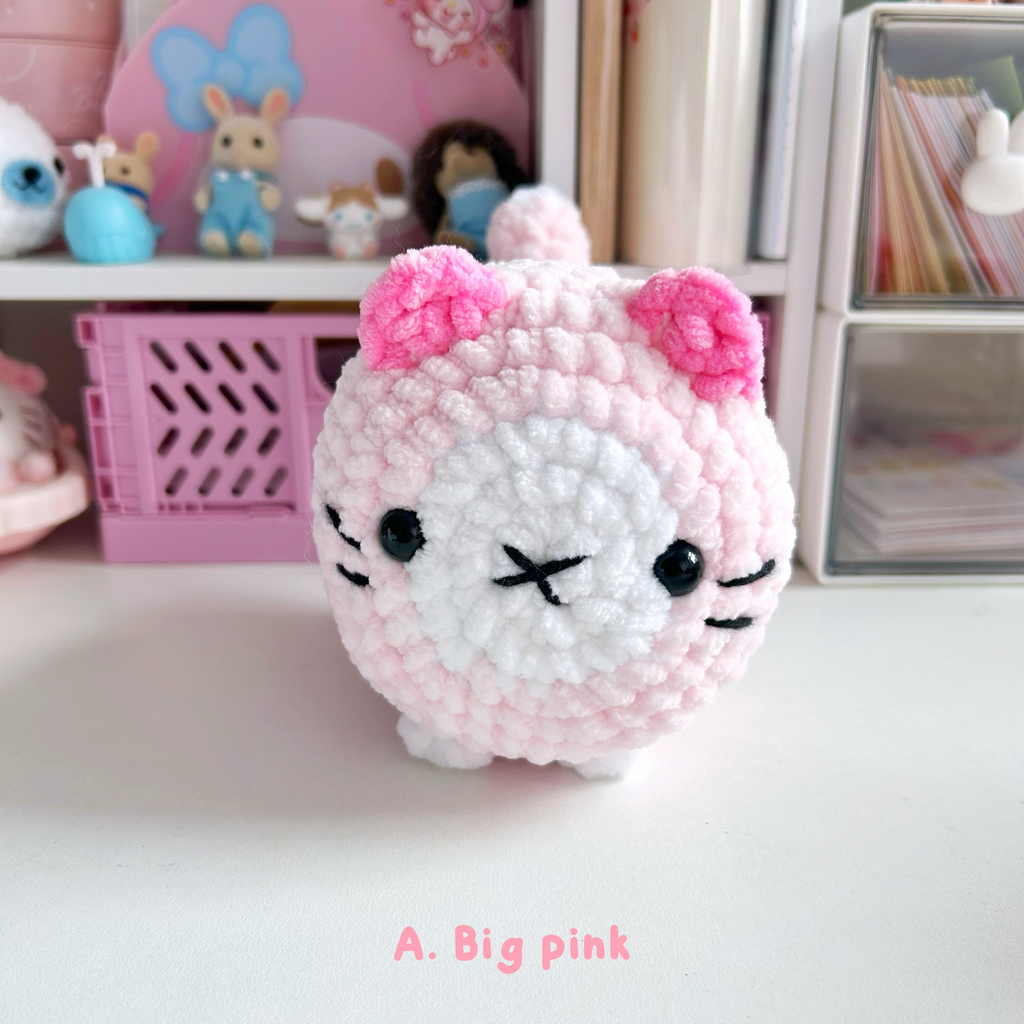 Crochet loaf cats, other handmade crochet kitty