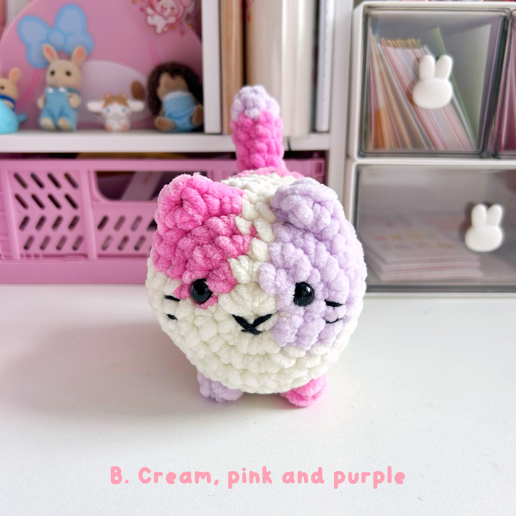 Crochet loaf cats, other handmade crochet kitty