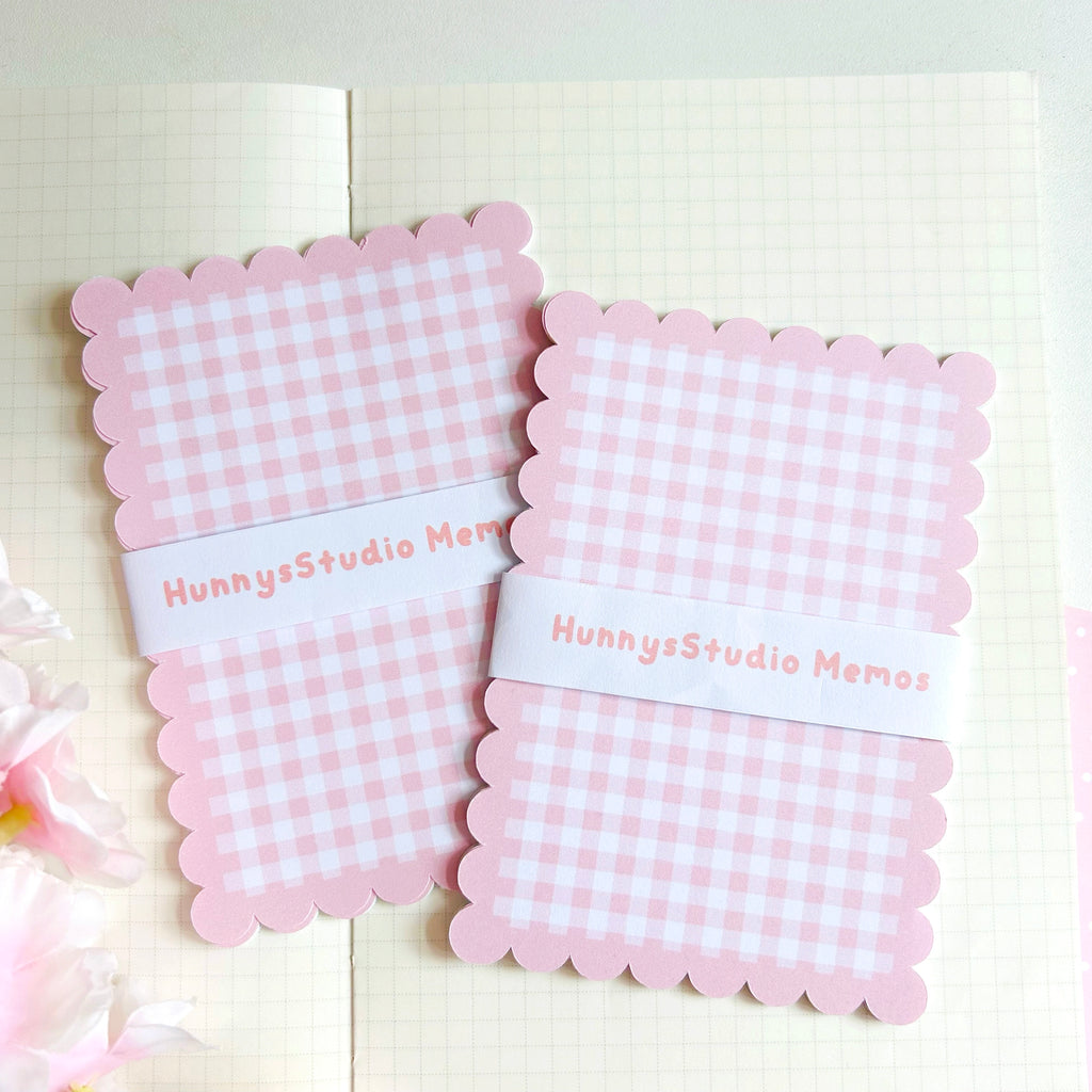 Scalloped Edge memos, pastel memo note papers