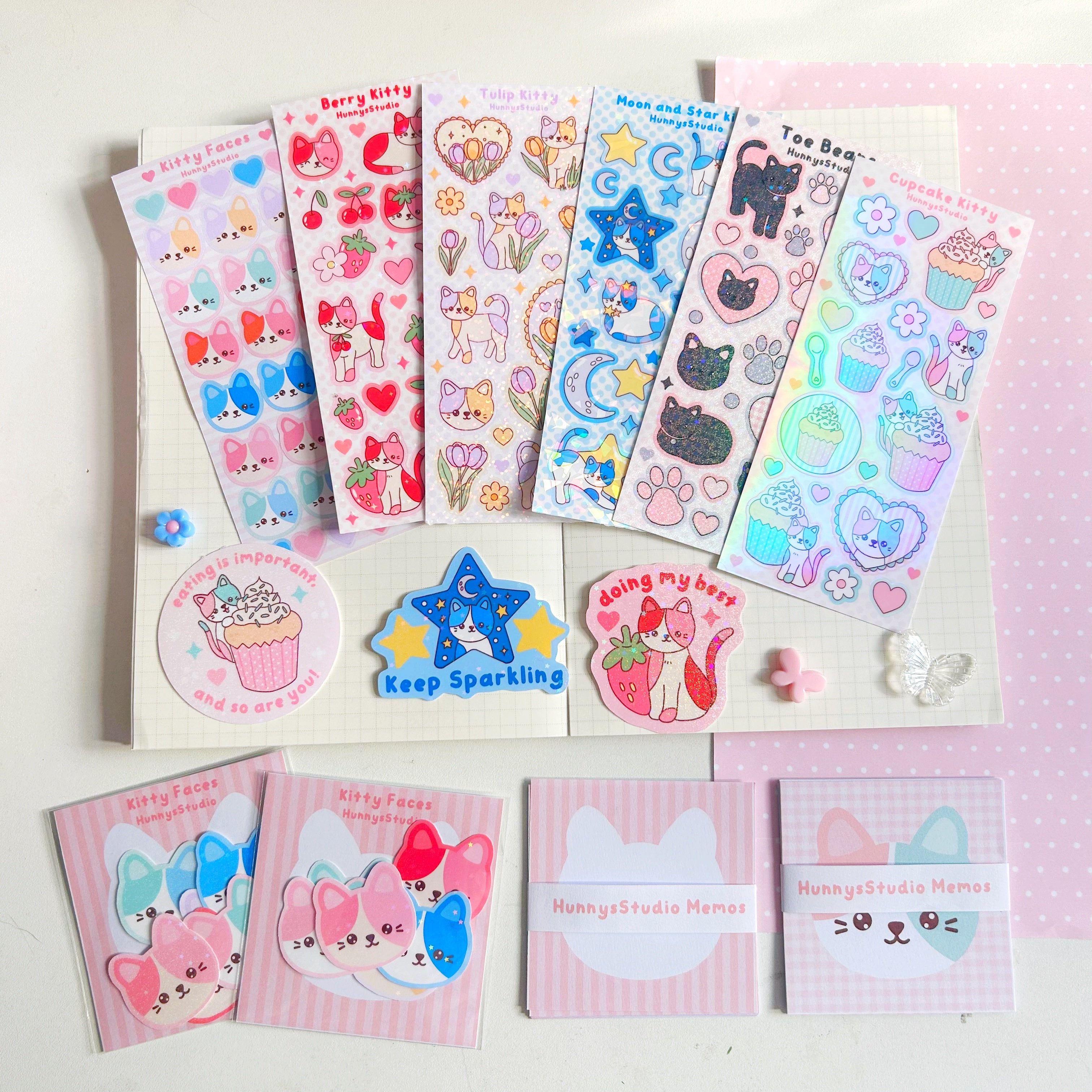 6 cat faces, die cut vinyl holographic sticker set